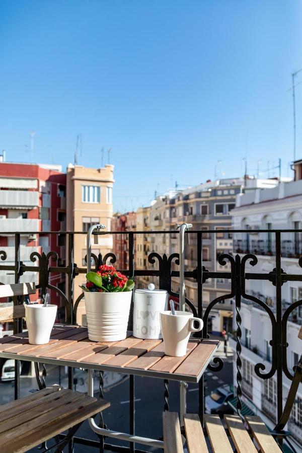 Travel Habitat Ruzafa Apartment Valencia Exterior photo