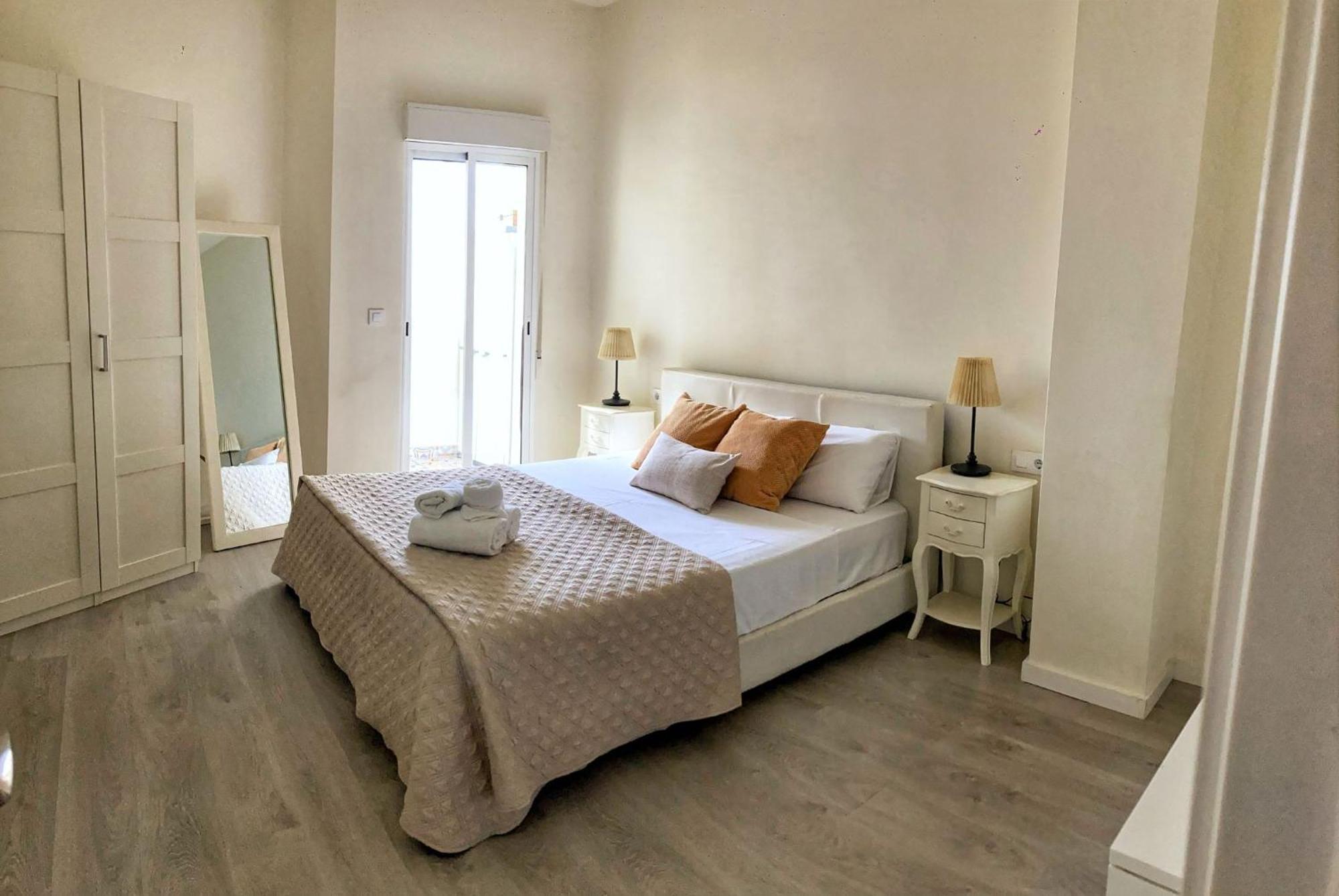Travel Habitat Ruzafa Apartment Valencia Exterior photo